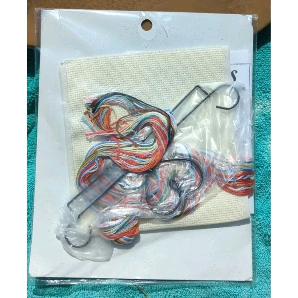 New Banner With Hanger Please Wipe Your Paws Cat Welcome CROSS STITCH KIT ~ NIP